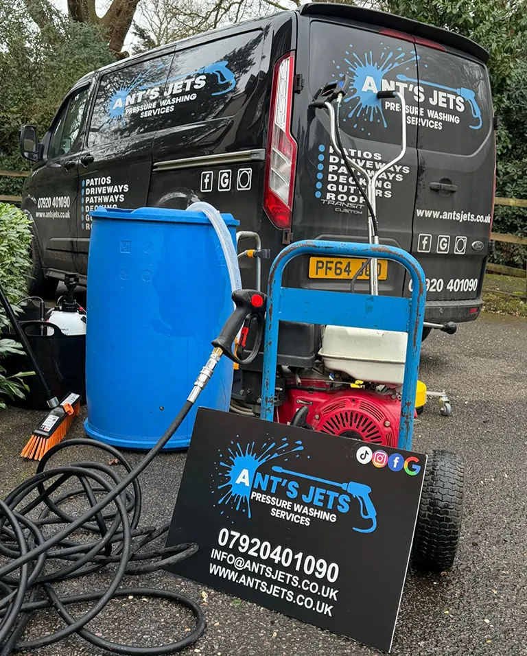 Ant's Jets exterior cleaning work